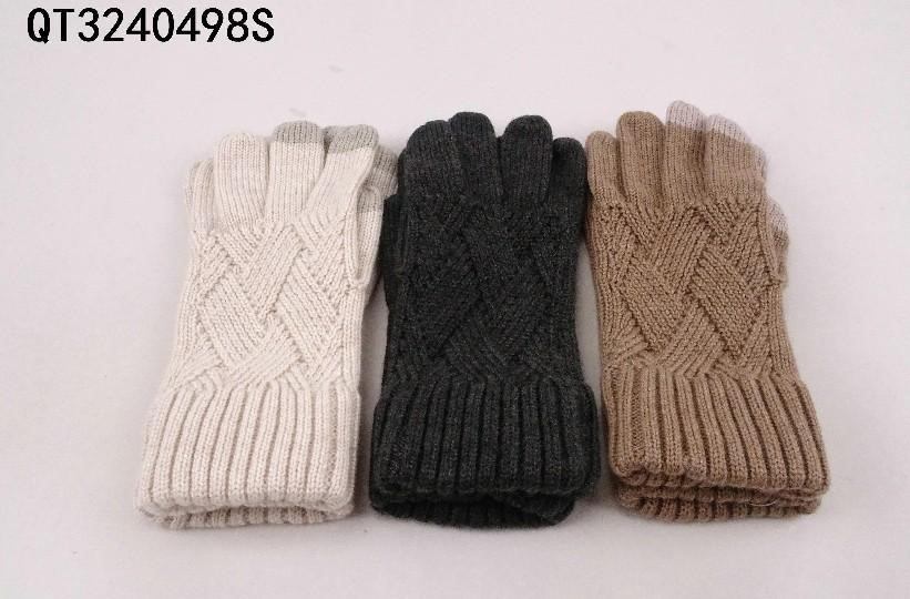 Knitted scarf &Gloves