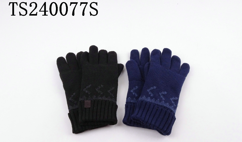 Knitted scarf &Gloves