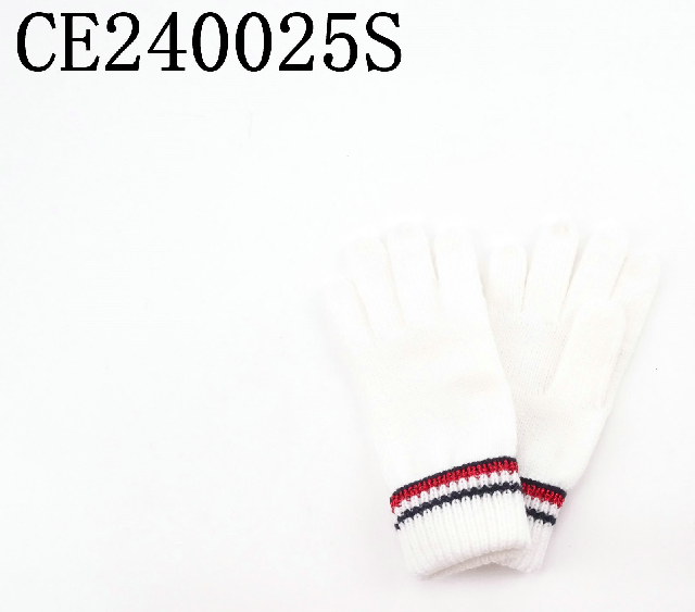 Knitted scarf &Gloves